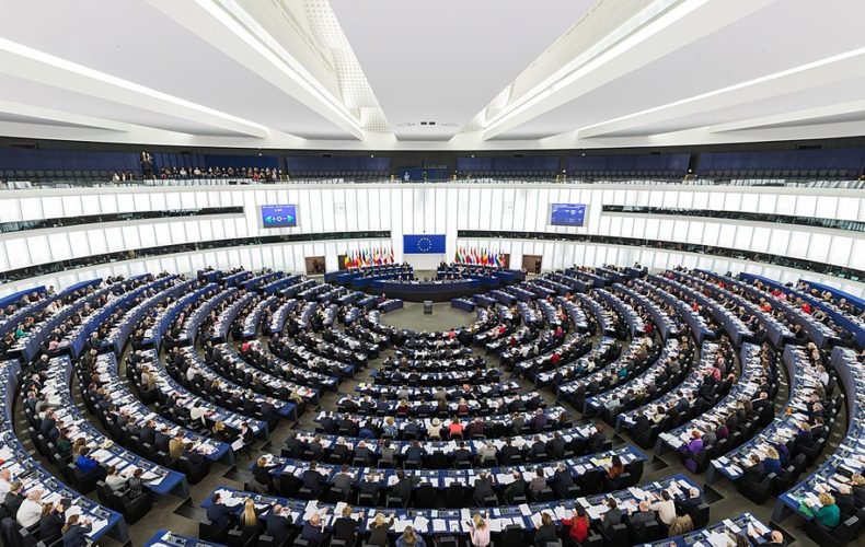Európai parlament.jpg