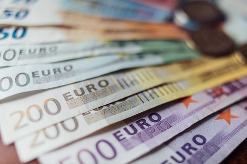 munka az otthoni fegyelemtől forex vásároljon eurót