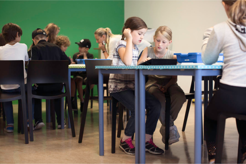 svédország digitális oktatás az iskolában.png